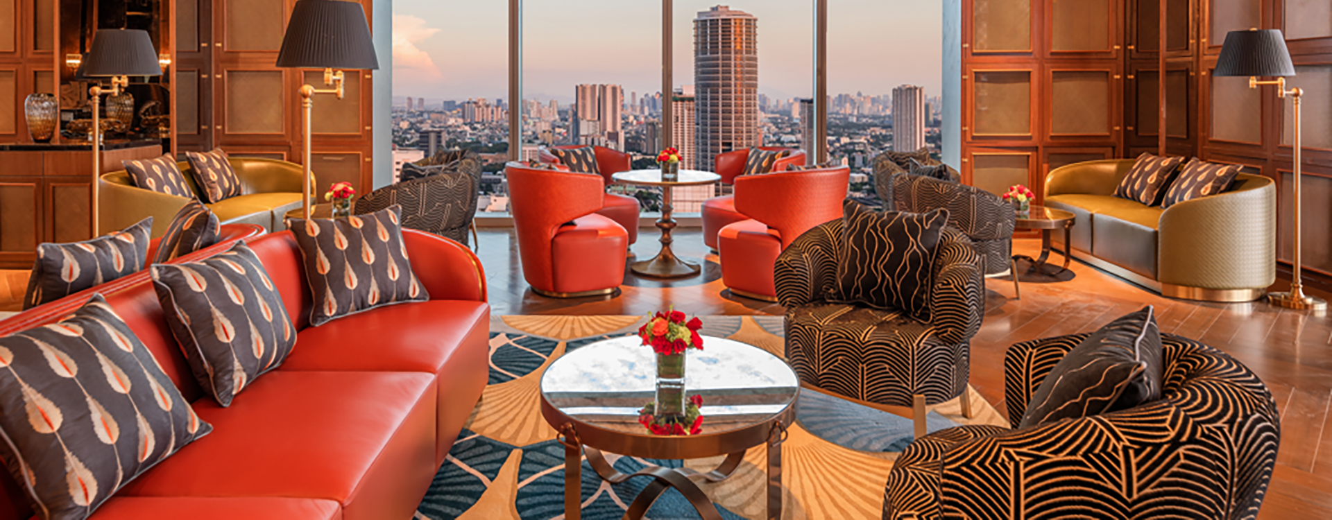 Immerse into Evening Thrillers and the Black Swan Soirée this Halloween at Solaire Resort North