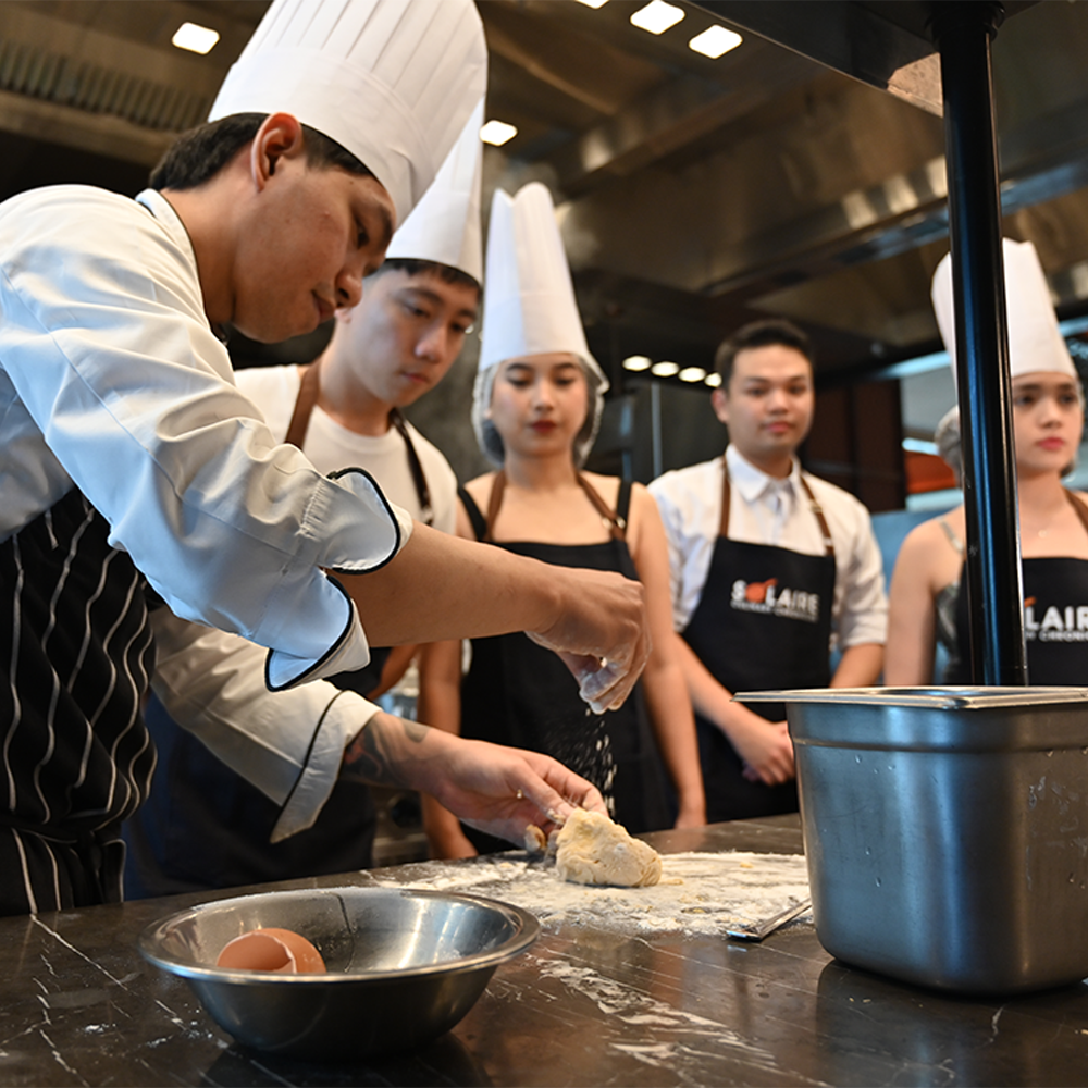 Finestra: Pasta Cooking Class