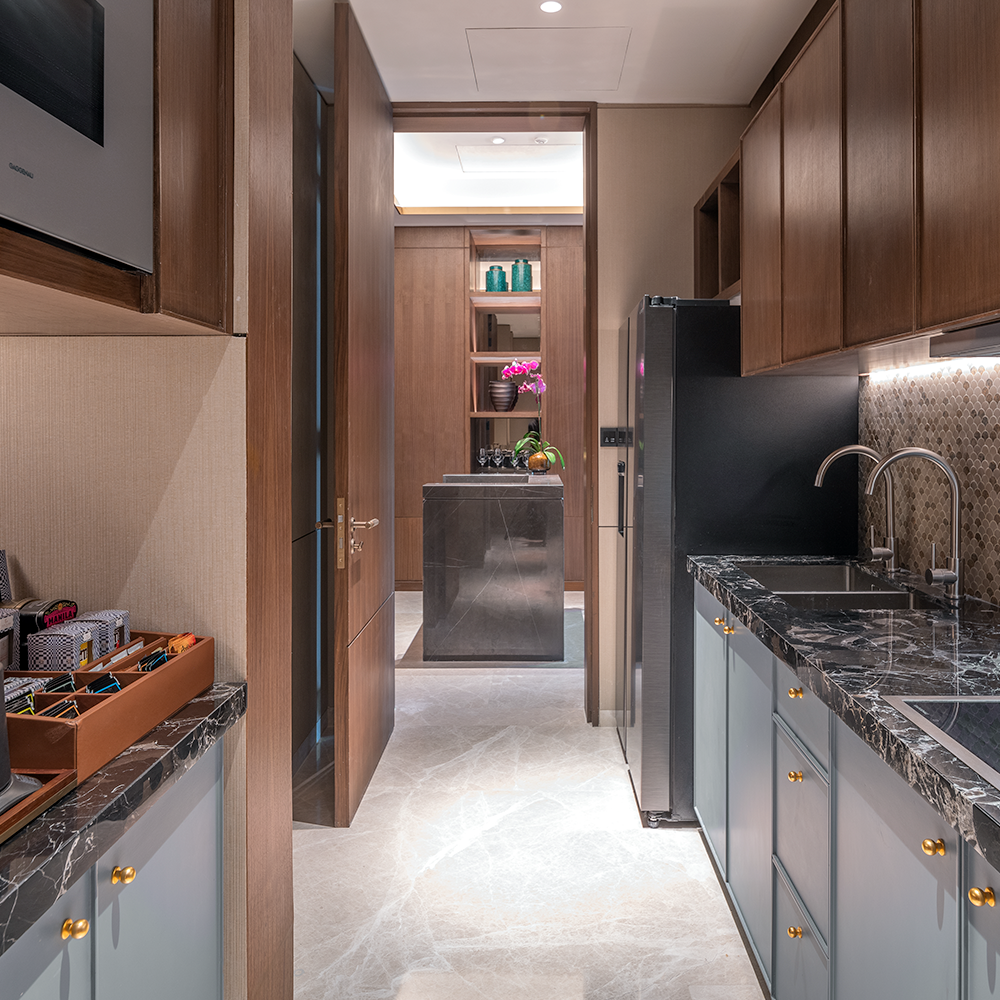 Ruby Suite_Kitchenette
