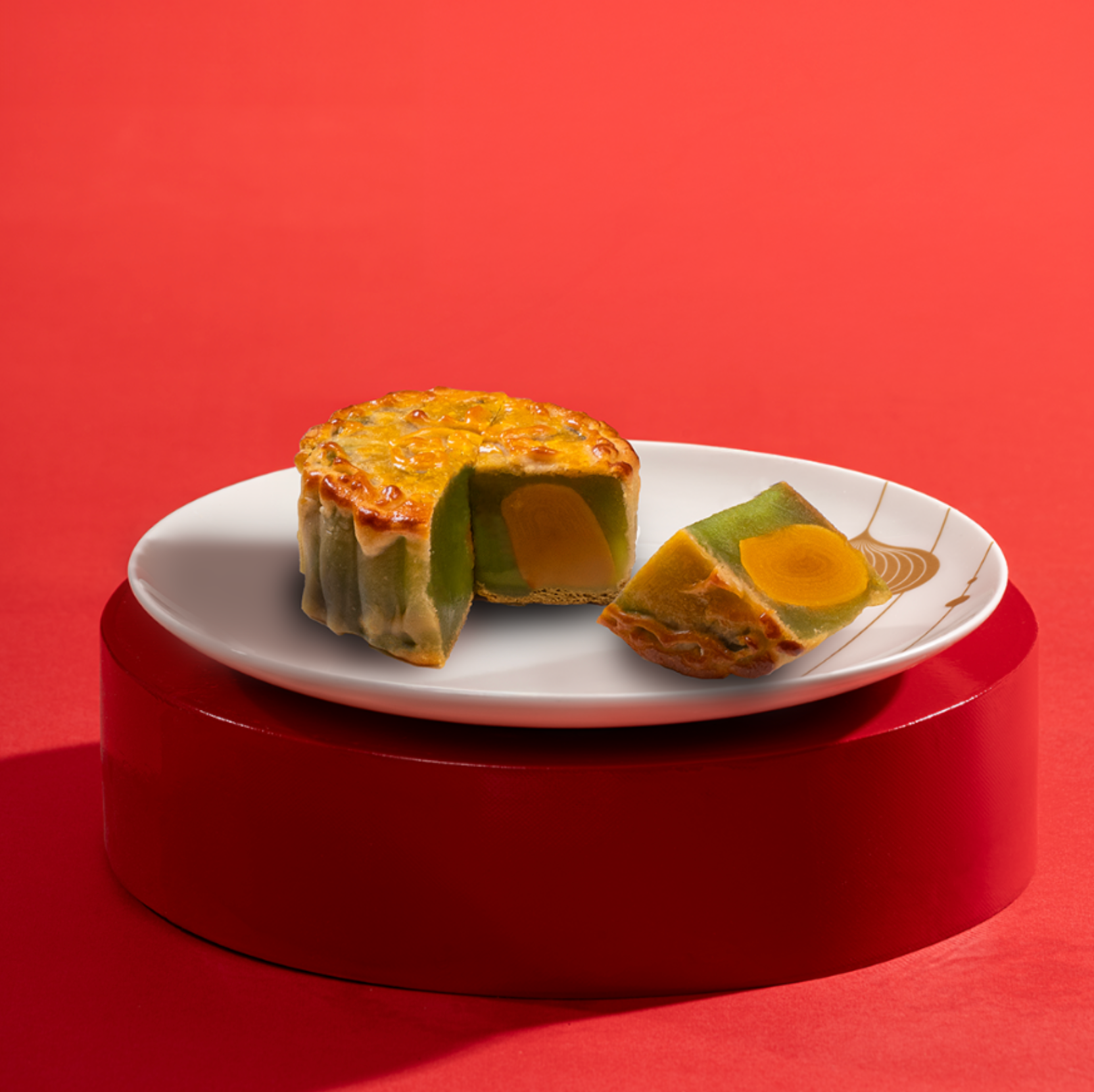 Solaire traditional baked mooncake with a variety of flavored fillings to choose from available in boxes of two or four—exclusively available at Red Lantern in Solaire    Resort North and Solaire Resort Entertainment City