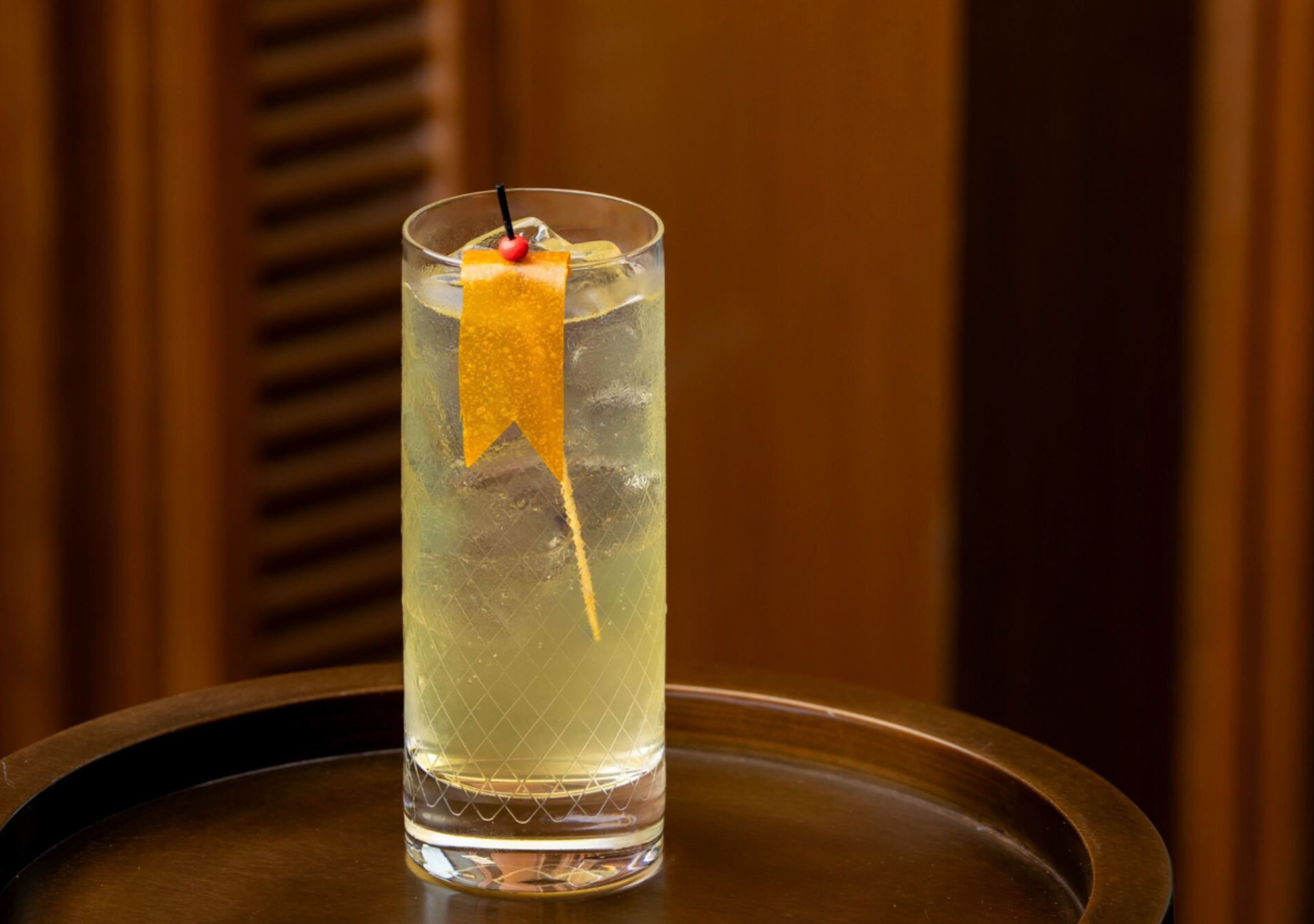 Harmony – a perfect blend between bold and bubbly with a rich mango soda base and a mellow hint of chocolate bitters