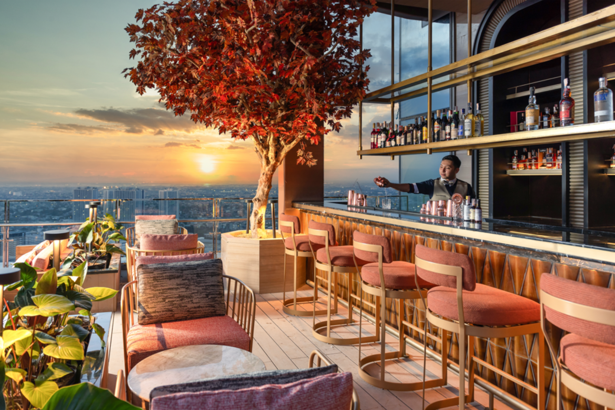 oak up the sunset at Skybar every Sunday with the Afternoon Free-Flow til Sunset Menu Selection for two hours of unlimited beverages