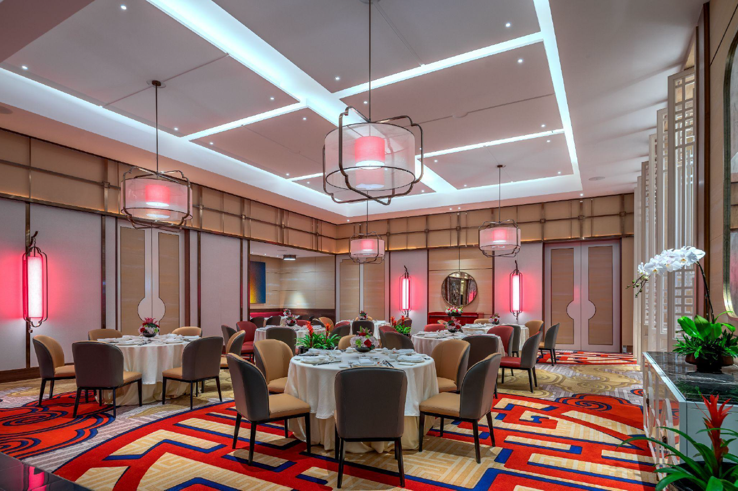 Families can also enjoy Eat-All-You-Can Dim Sum and more at Red Lantern.