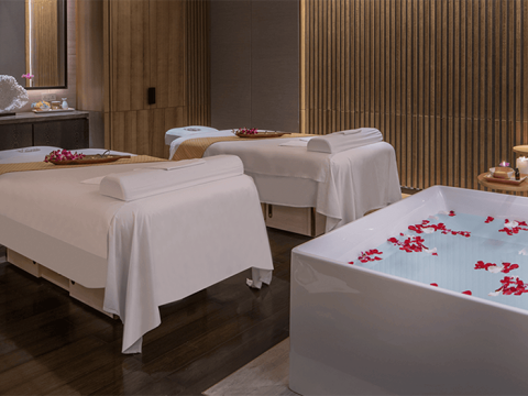 Solaire: Wellness and Spa
